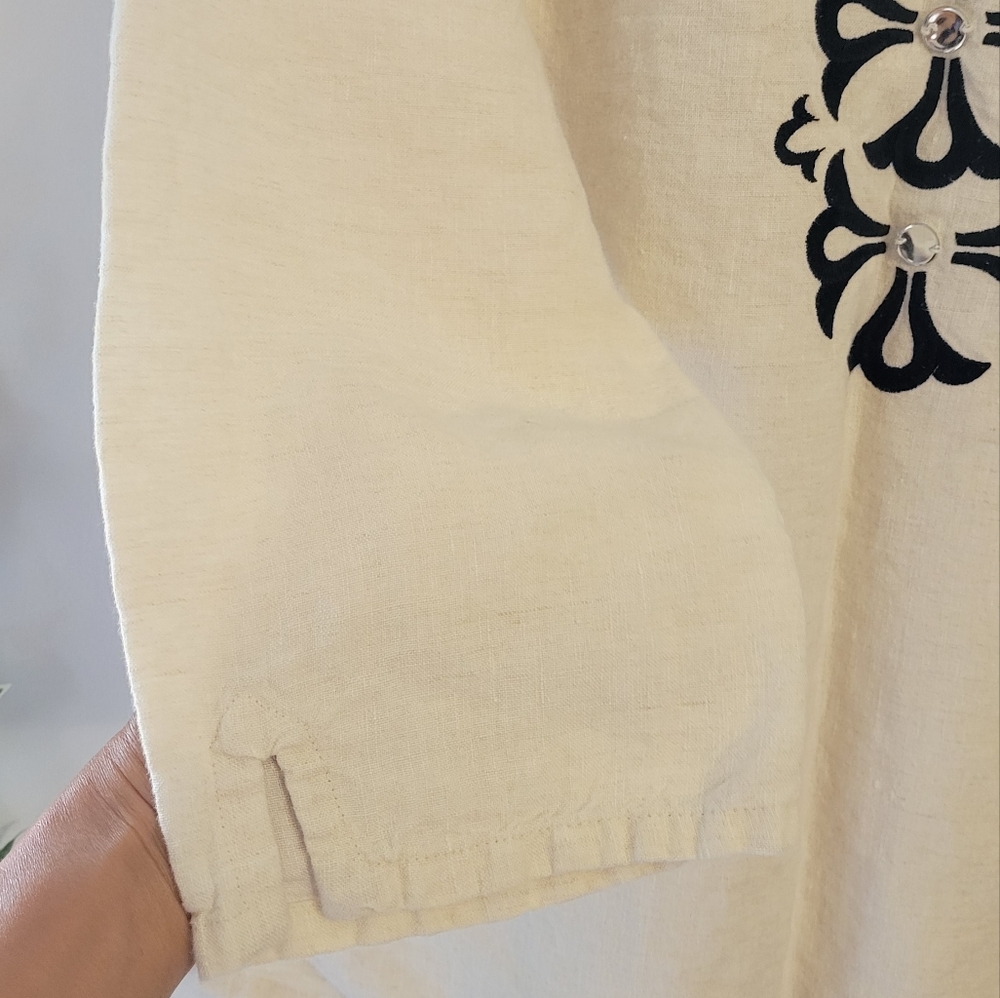 JM Collection Tops - Picture 6 of 6